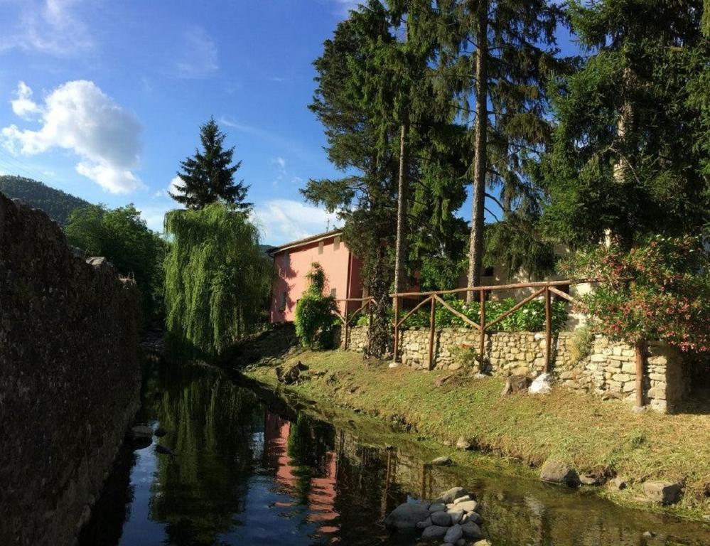 Agriturismo Terrarossa Pistoia Exterior photo